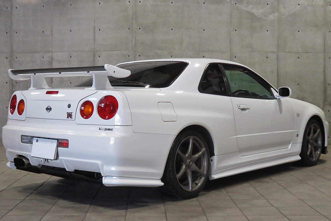 日産 スカイラインGT-R 