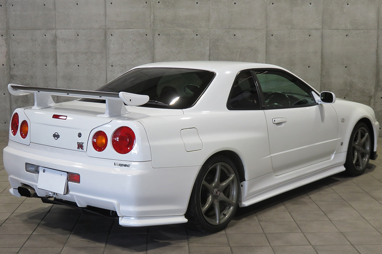 日産 スカイラインGT-R 