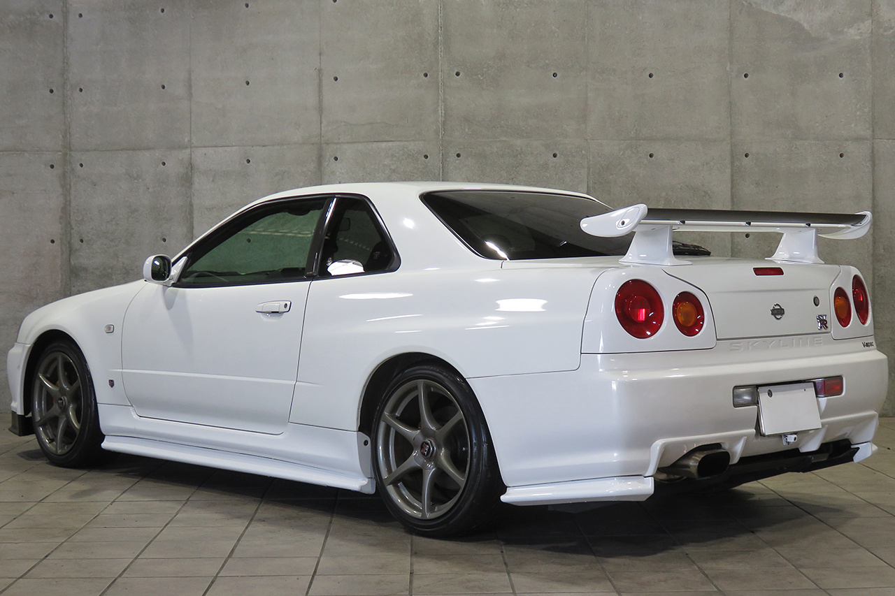 日産 スカイラインGT-R 