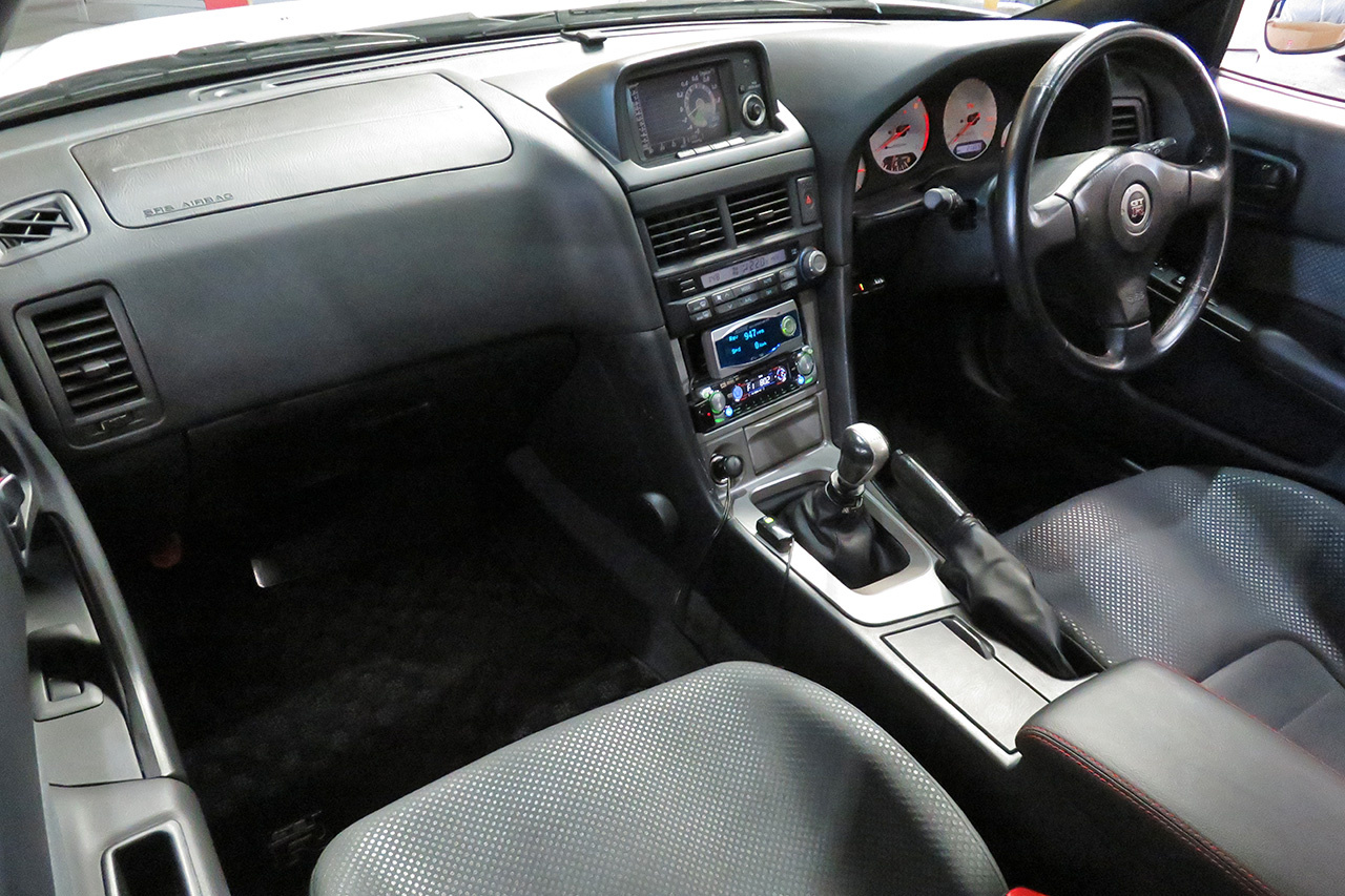 日産 スカイラインGT-R 