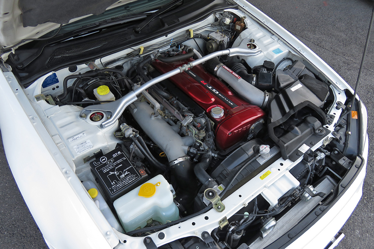 日産 スカイラインGT-R 