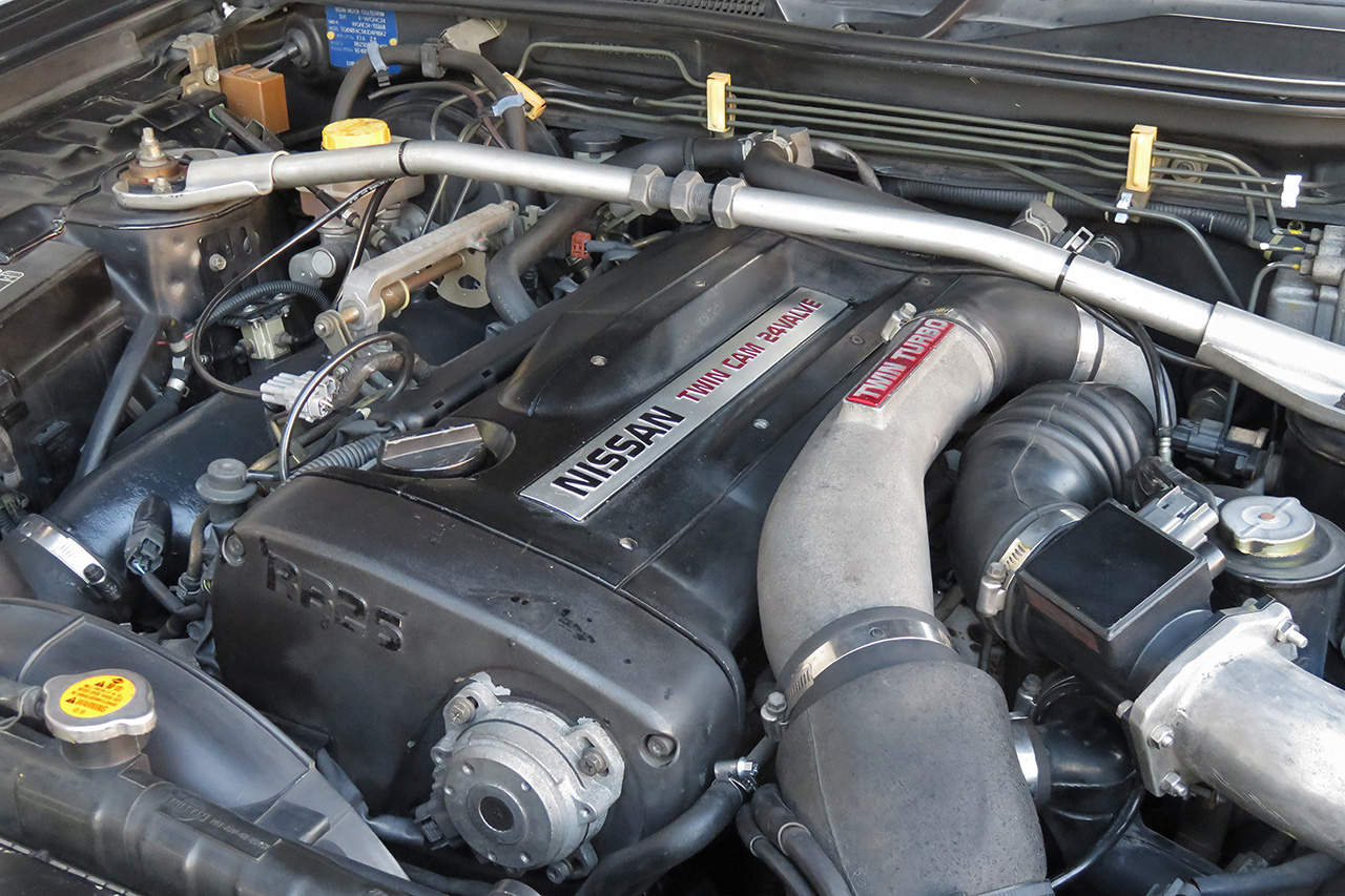 日産 ステージア オーテックVer 260RS