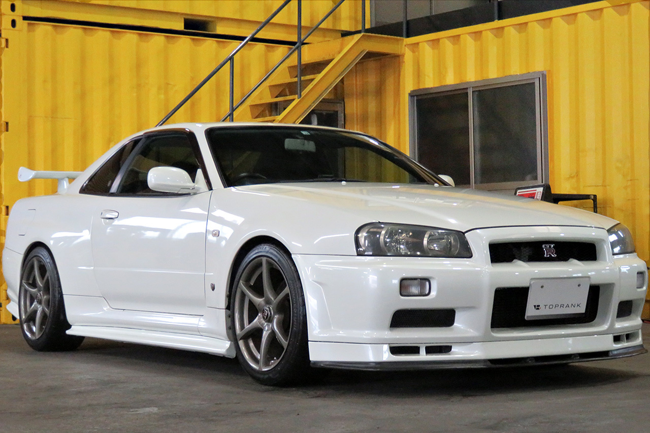 日産 スカイラインGT-R GT-R