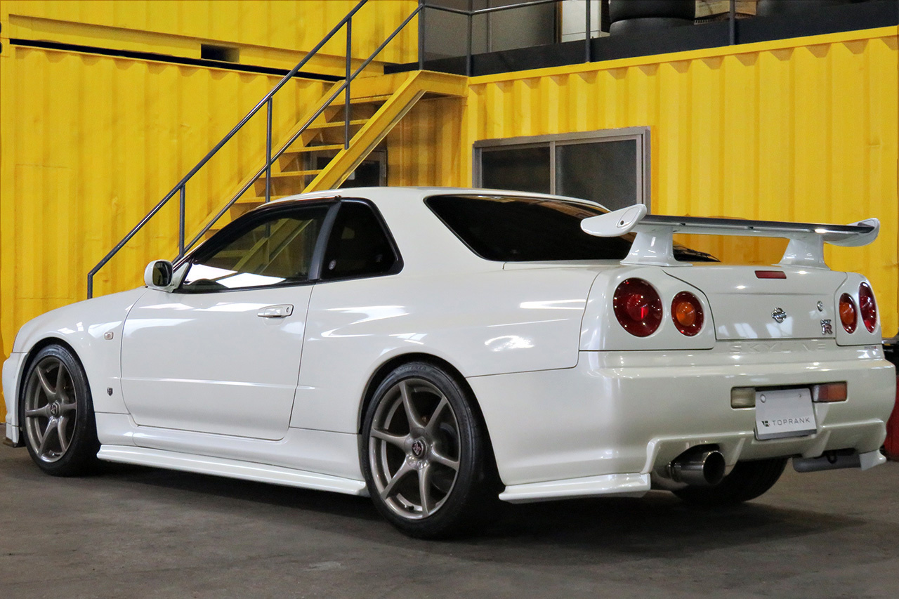 日産 スカイラインGT-R GT-R