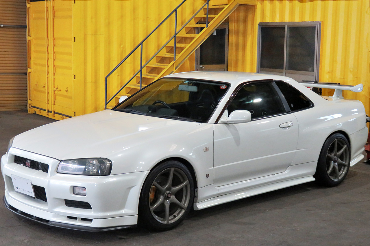 日産 スカイラインGT-R GT-R