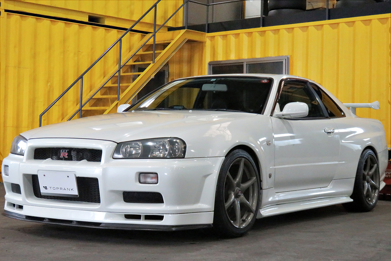日産 スカイラインGT-R GT-R