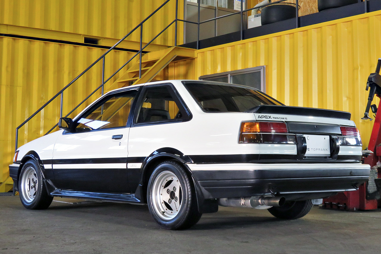 トヨタ カローラレビン GT アペックス