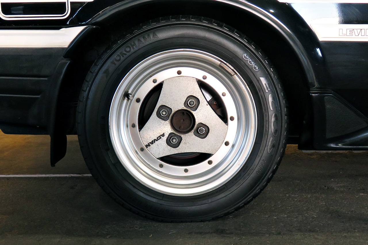 トヨタ カローラレビン GT アペックス