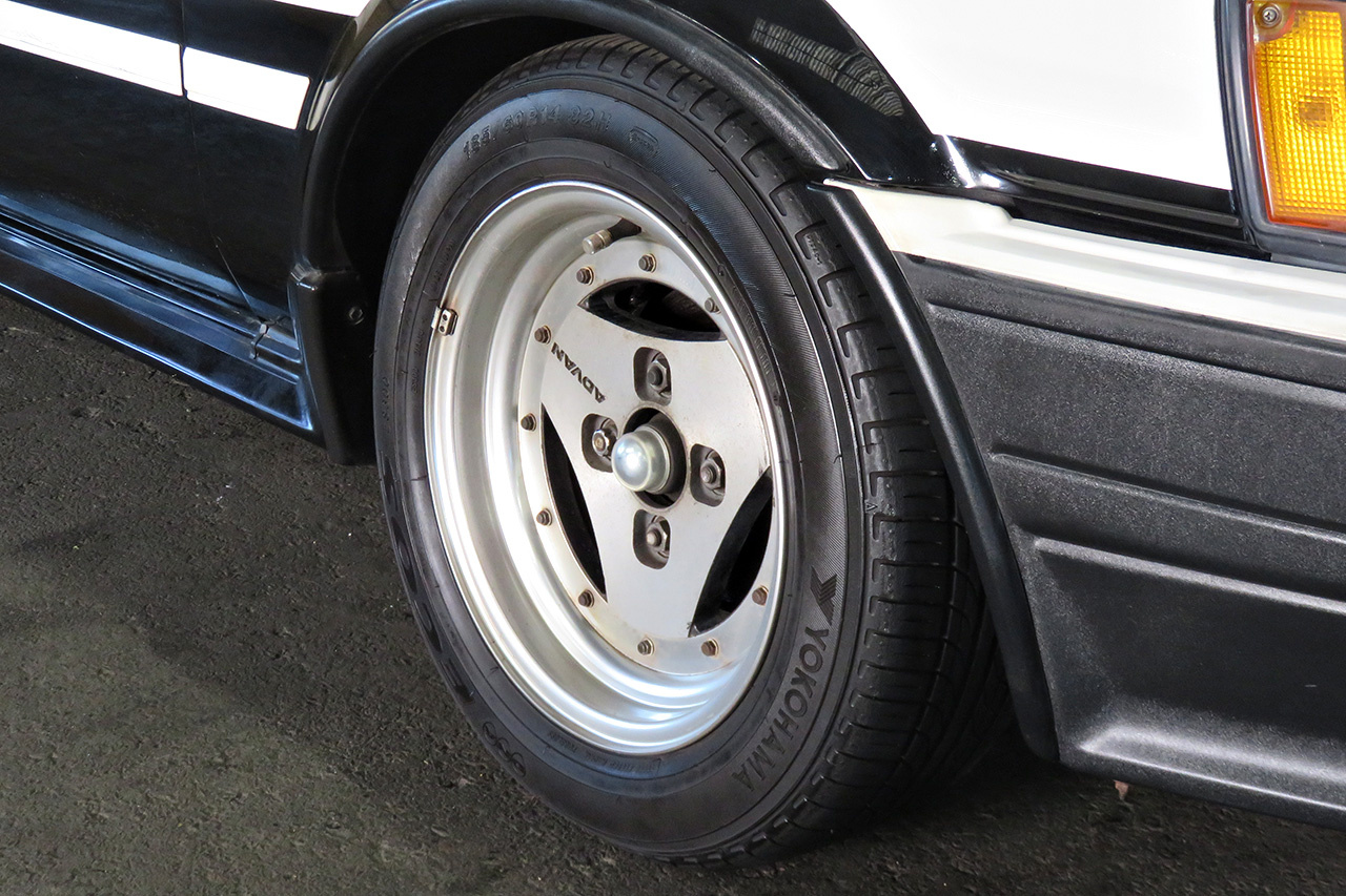 トヨタ カローラレビン GT アペックス