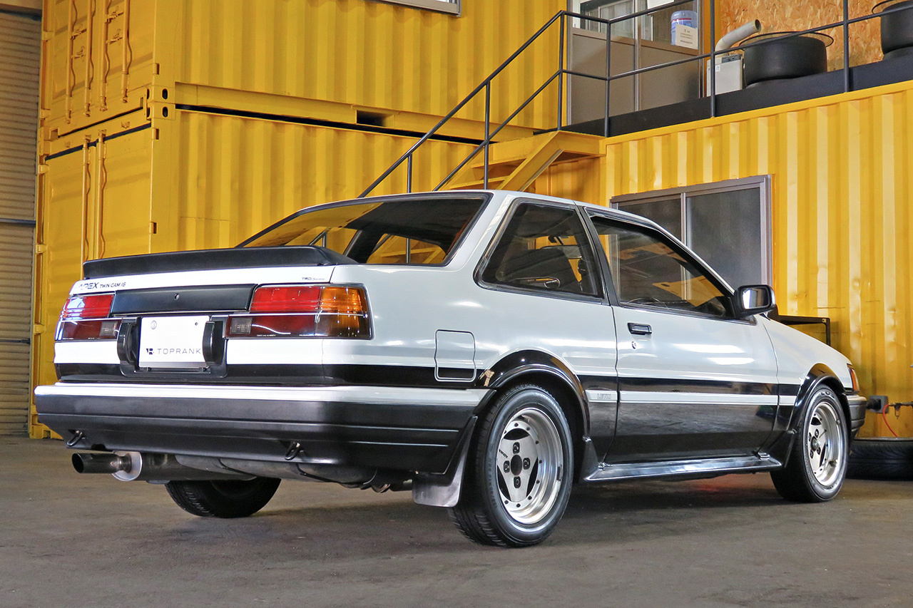 トヨタ カローラレビン GT アペックス