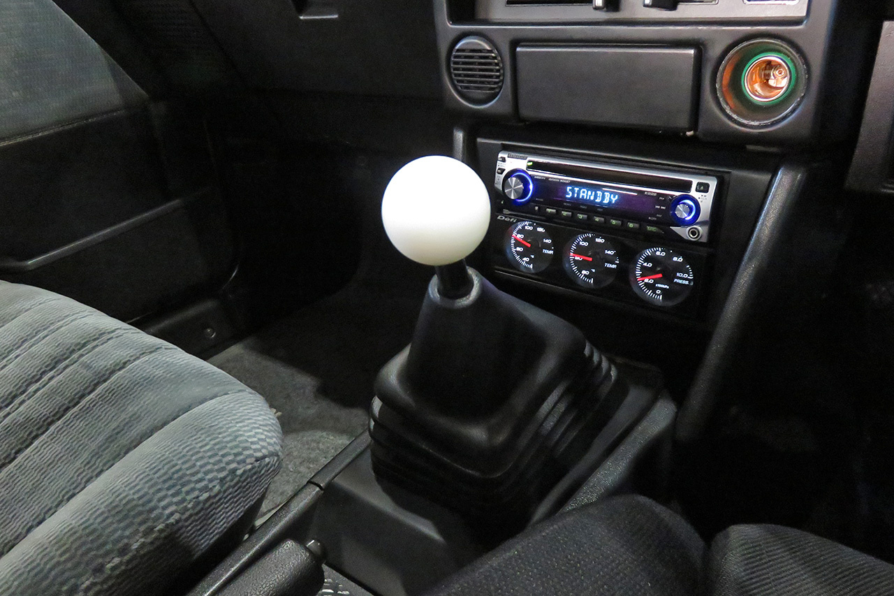 トヨタ カローラレビン GT アペックス