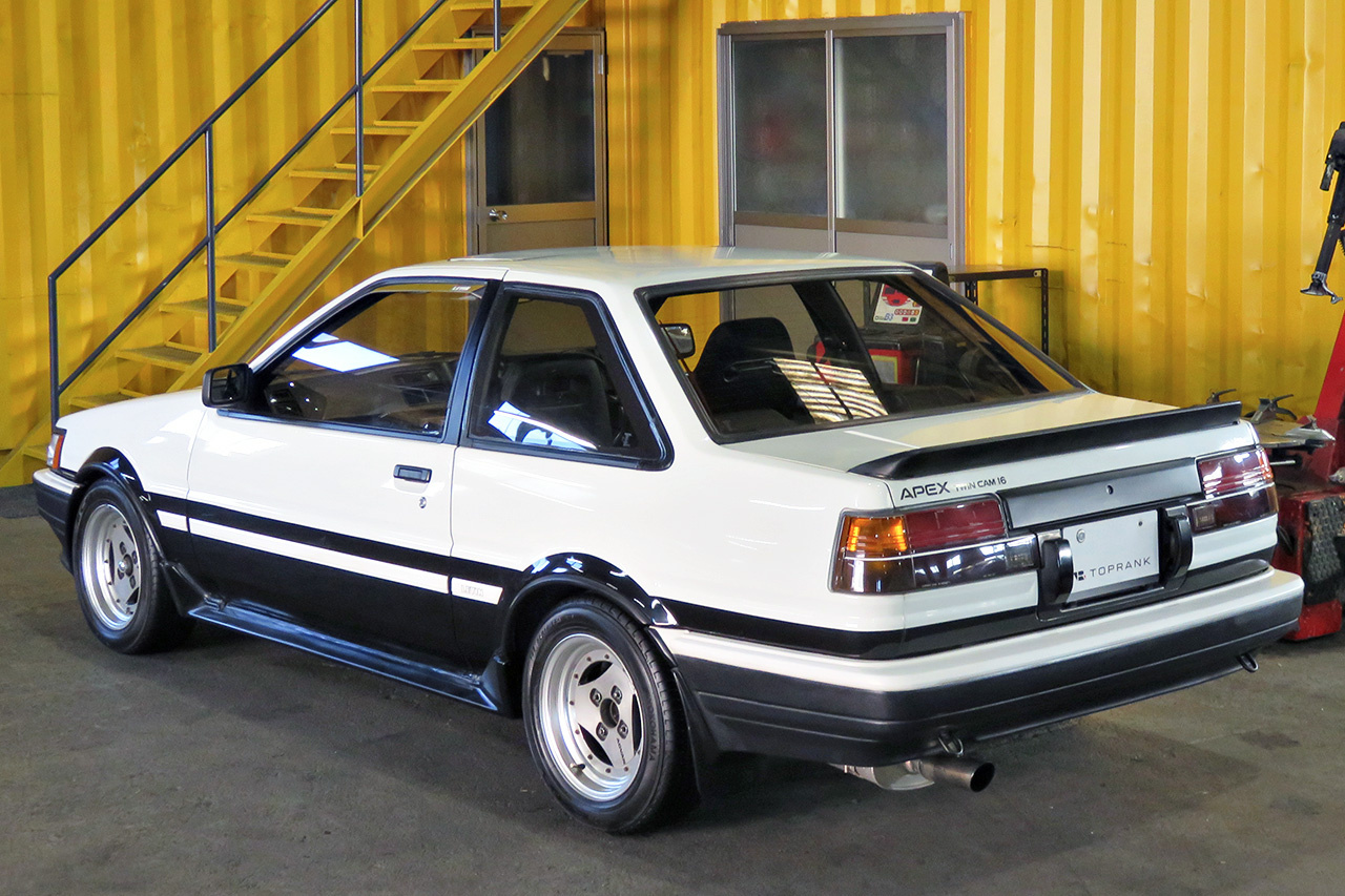 トヨタ カローラレビン GT アペックス