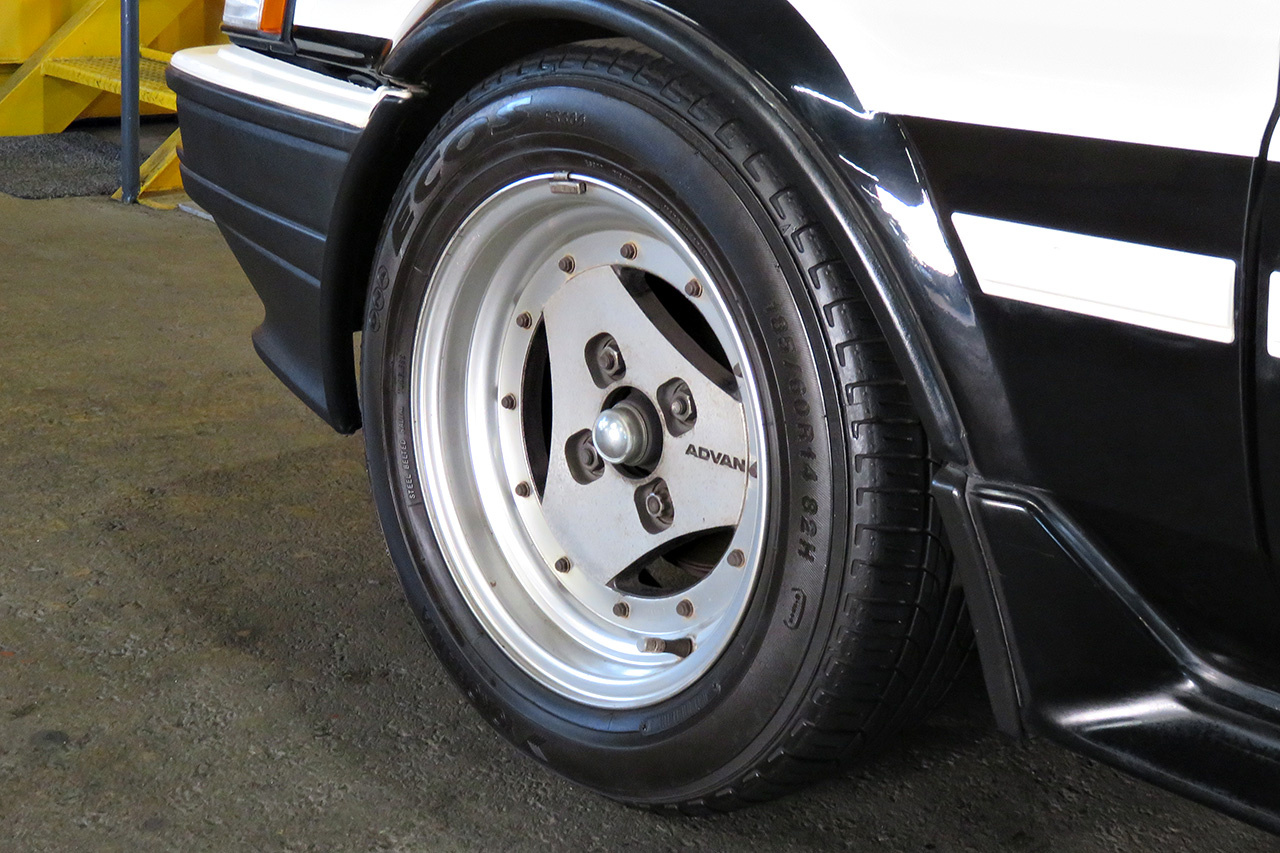 トヨタ カローラレビン GT アペックス