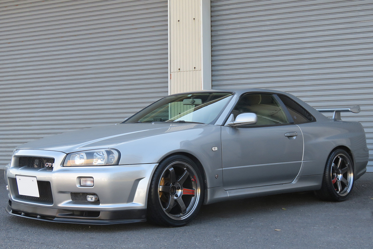 日産 スカイラインGT-R Vスペック