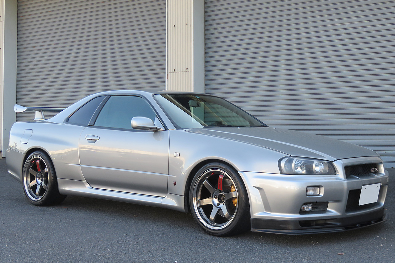 日産 スカイラインGT-R Vスペック