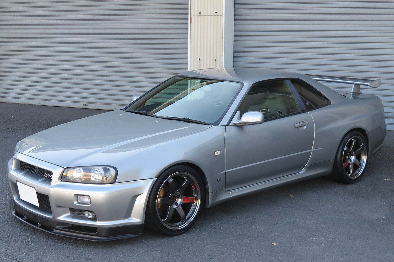 日産 スカイラインGT-R Vスペック