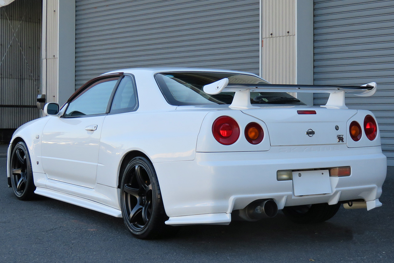 日産 スカイラインGT-R GT-R