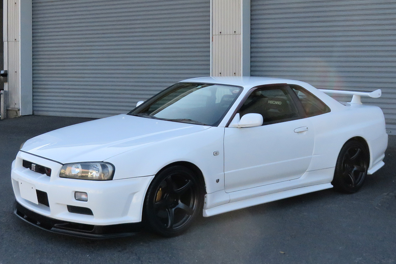 日産 スカイラインGT-R GT-R
