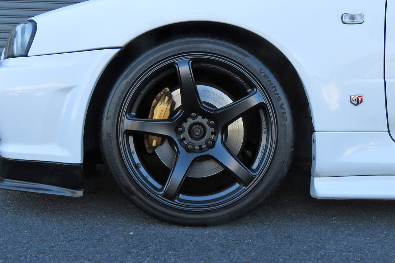 日産 スカイラインGT-R GT-R