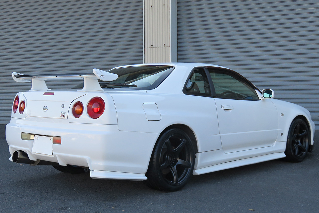 日産 スカイラインGT-R GT-R