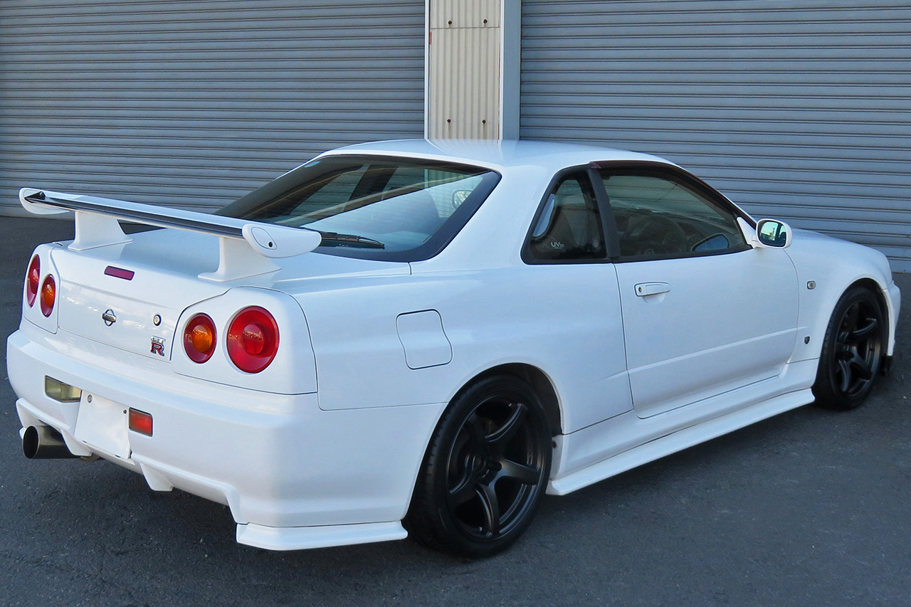 日産 スカイラインGT-R GT-R