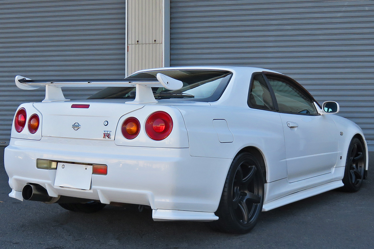 日産 スカイラインGT-R GT-R