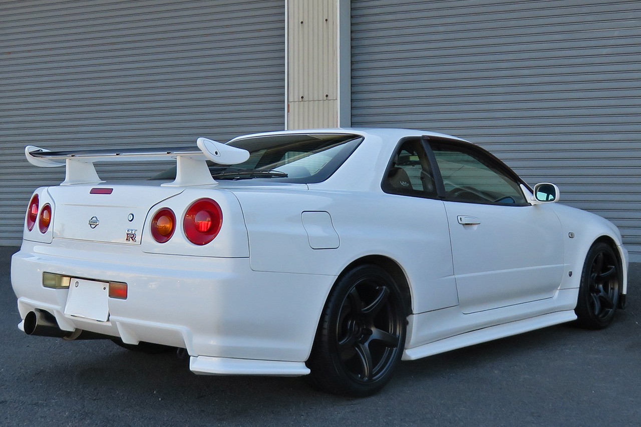 日産 スカイラインGT-R GT-R
