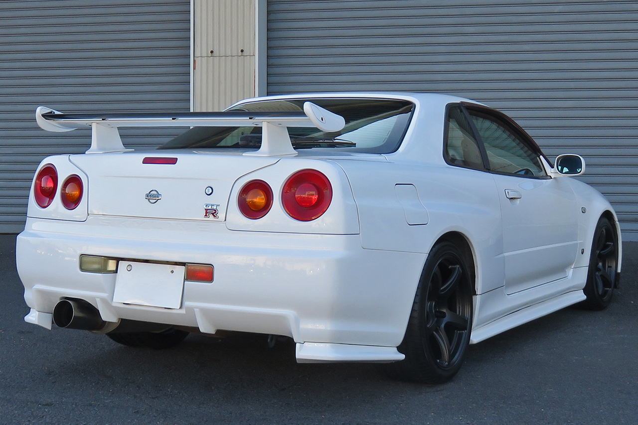 日産 スカイラインGT-R GT-R