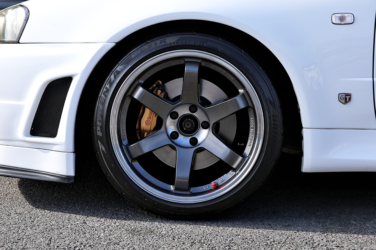 日産 スカイラインGT-R GT-R V-Spec
