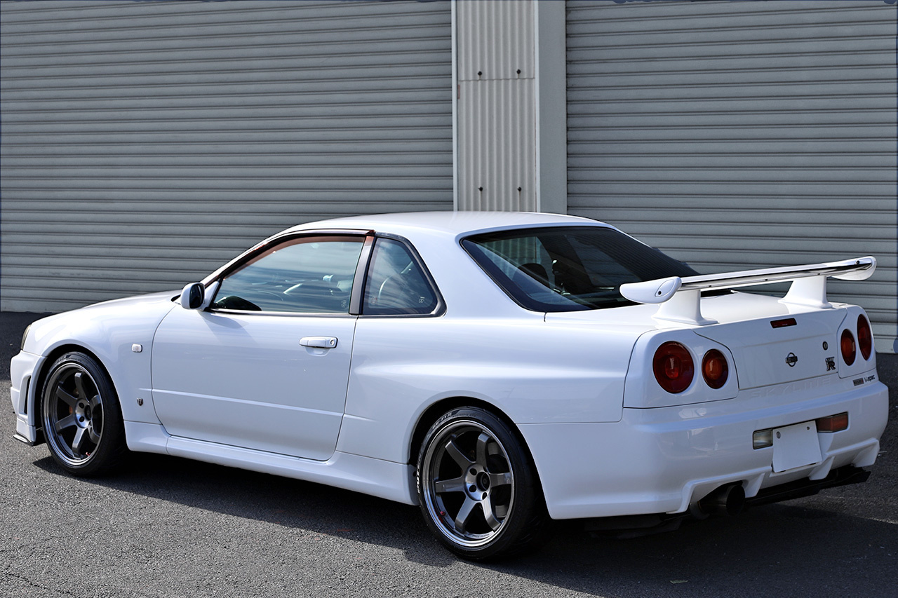 日産 スカイラインGT-R GT-R V-Spec