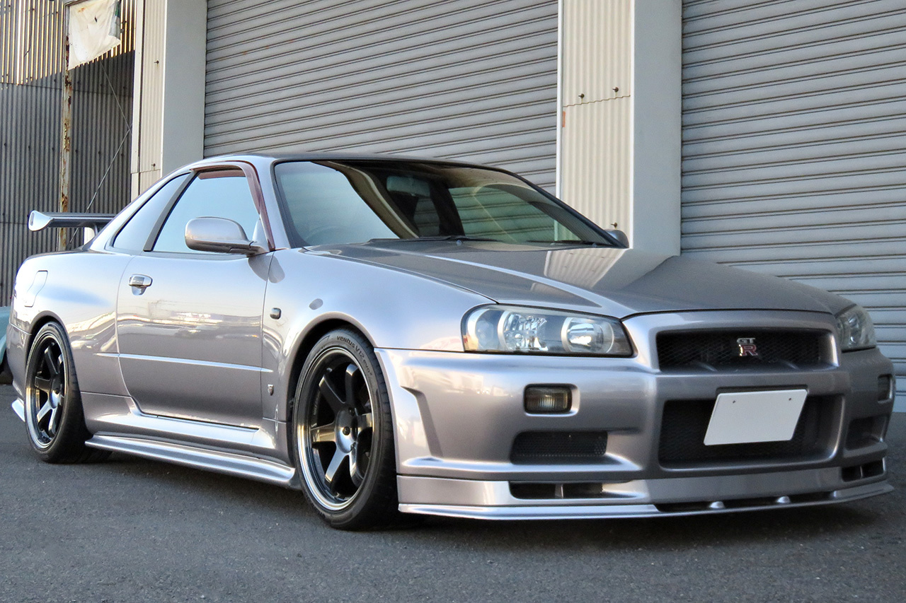 日産 スカイラインGT-R V-spec