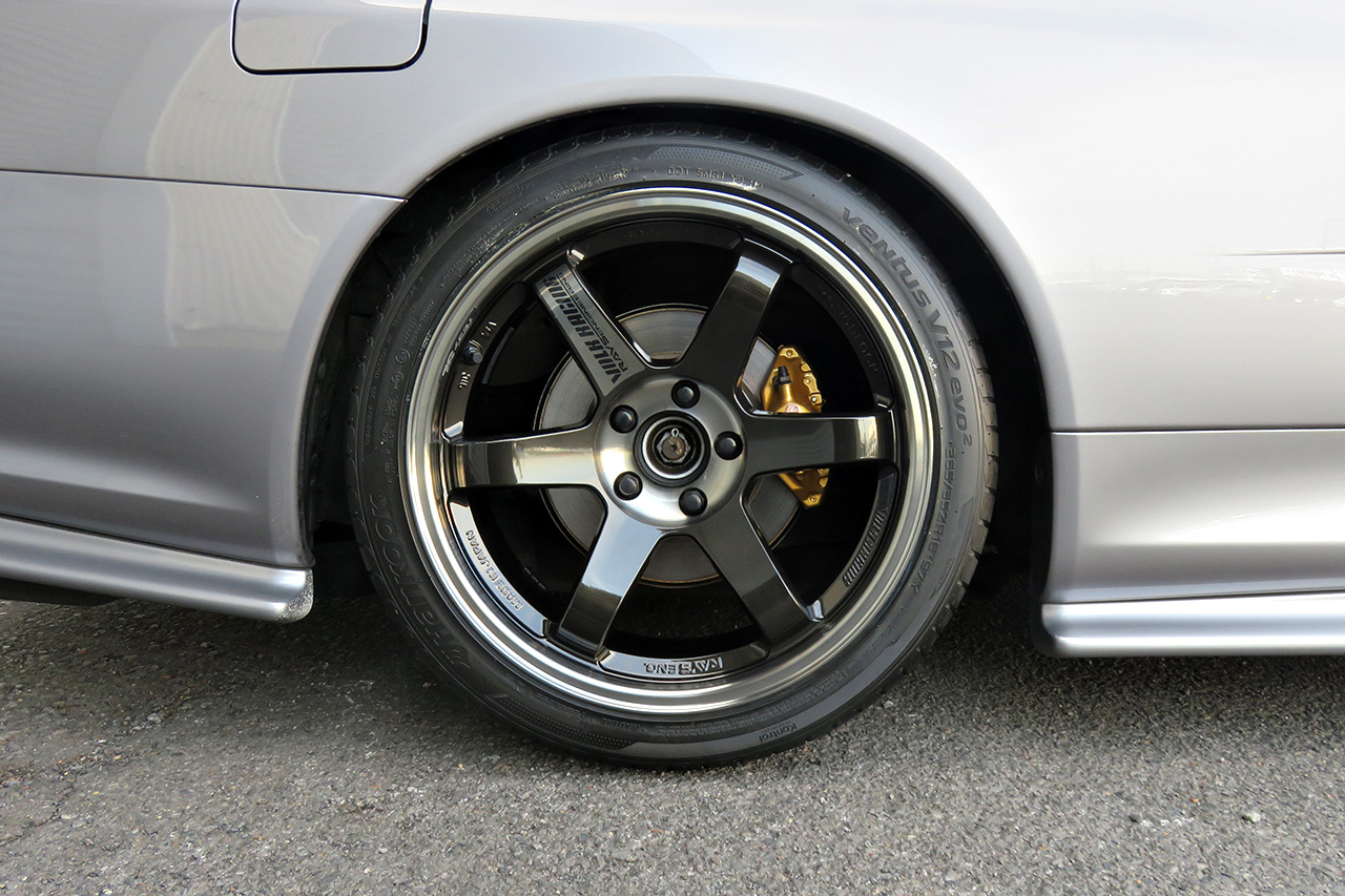 日産 スカイラインGT-R V-spec