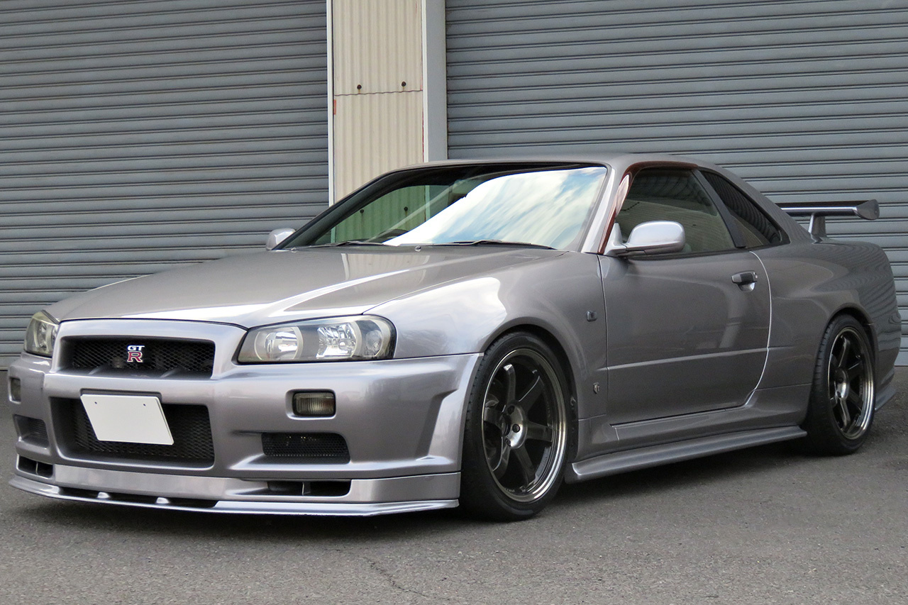 日産 スカイラインGT-R V-spec
