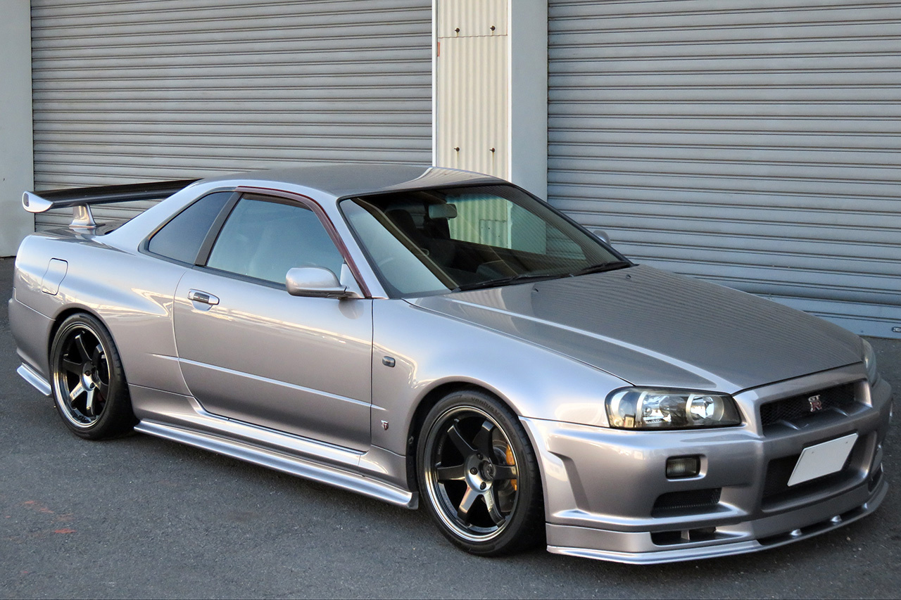 日産 スカイラインGT-R V-spec