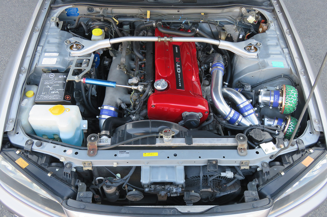 日産 スカイラインGT-R V-spec