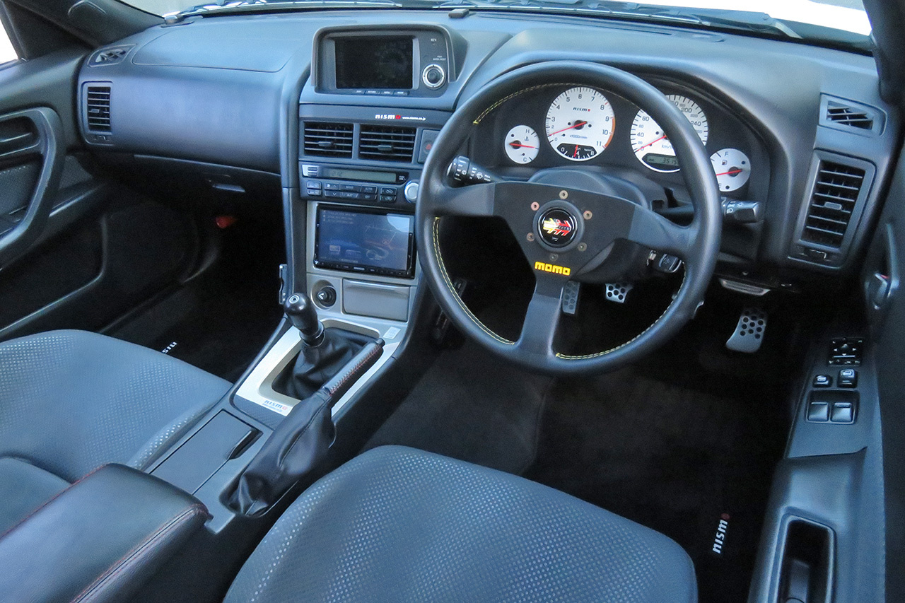 日産 スカイラインGT-R GT-R