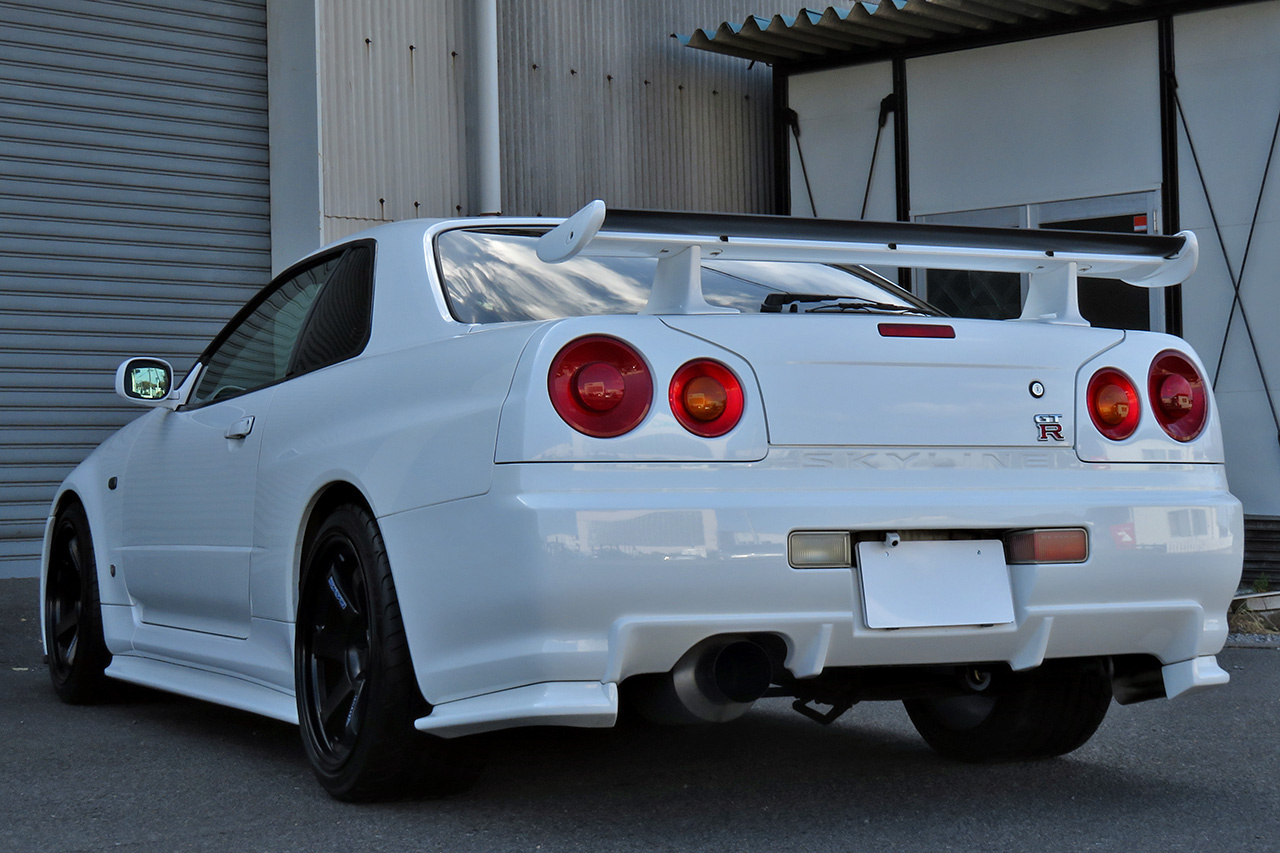 日産 スカイラインGT-R GT-R