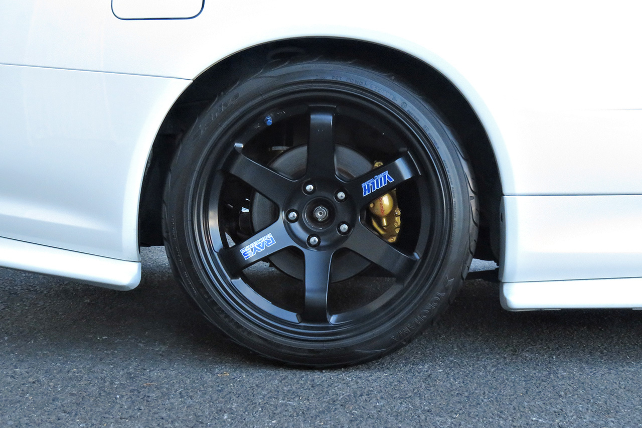 日産 スカイラインGT-R GT-R