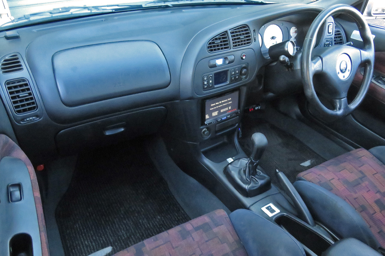 三菱 ランサーエボリューション GSR エボリューションⅣ