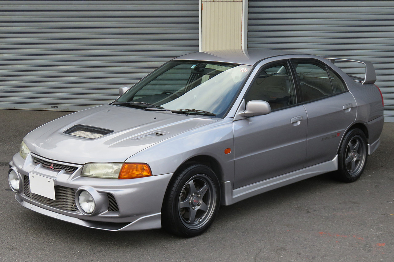 三菱 ランサーエボリューション GSR エボリューションⅣ