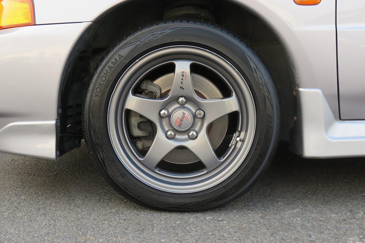 三菱 ランサーエボリューション GSR エボリューションⅣ
