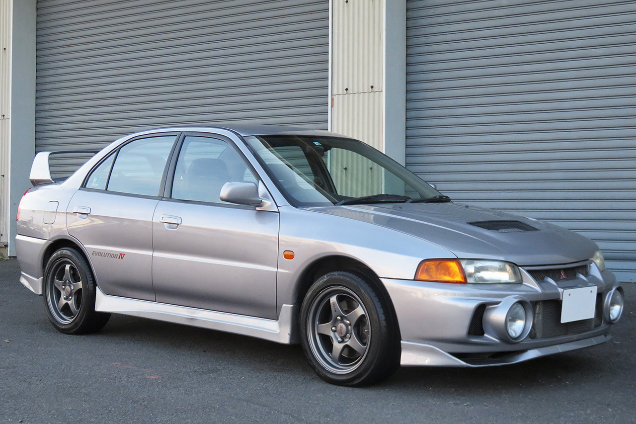 三菱 ランサーエボリューション GSR エボリューションⅣ