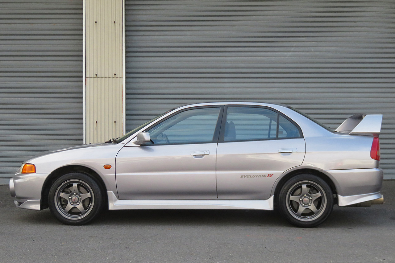 三菱 ランサーエボリューション GSR エボリューションⅣ