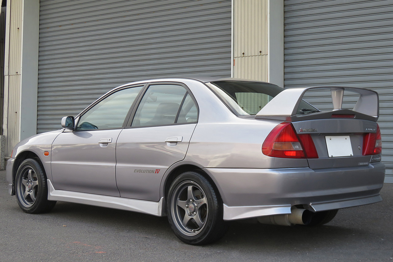 三菱 ランサーエボリューション GSR エボリューションⅣ