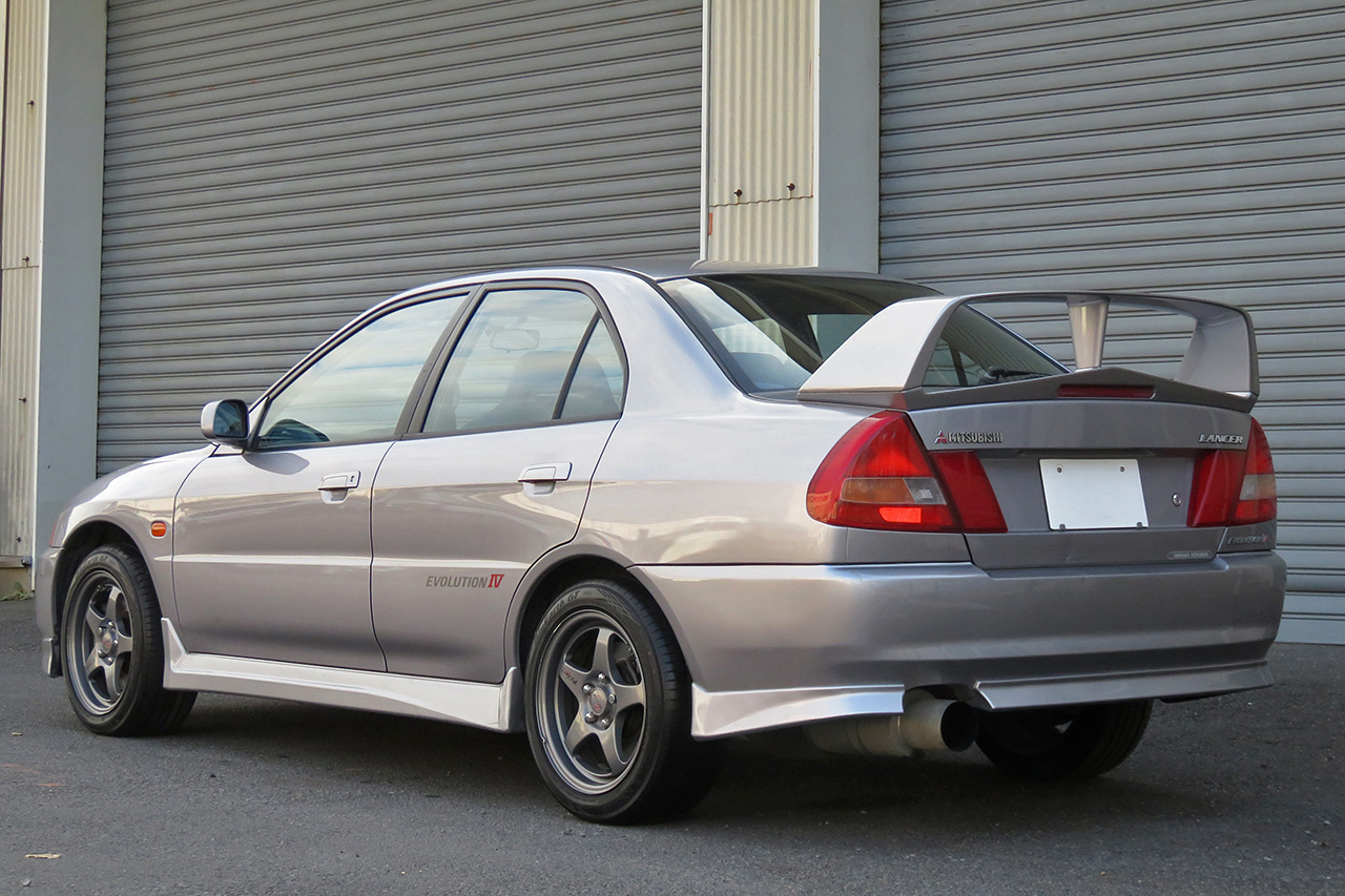 三菱 ランサーエボリューション GSR エボリューションⅣ
