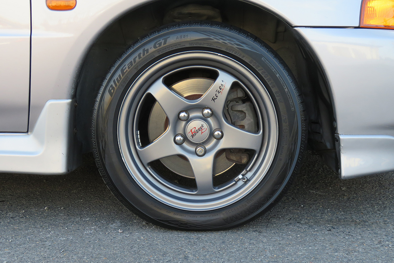三菱 ランサーエボリューション GSR エボリューションⅣ