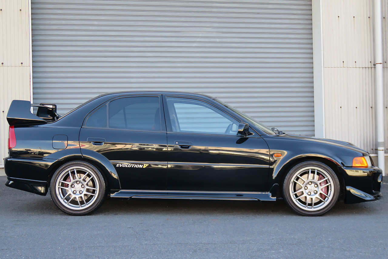 三菱 ランサーエボリューション GSR エボリューションⅤ