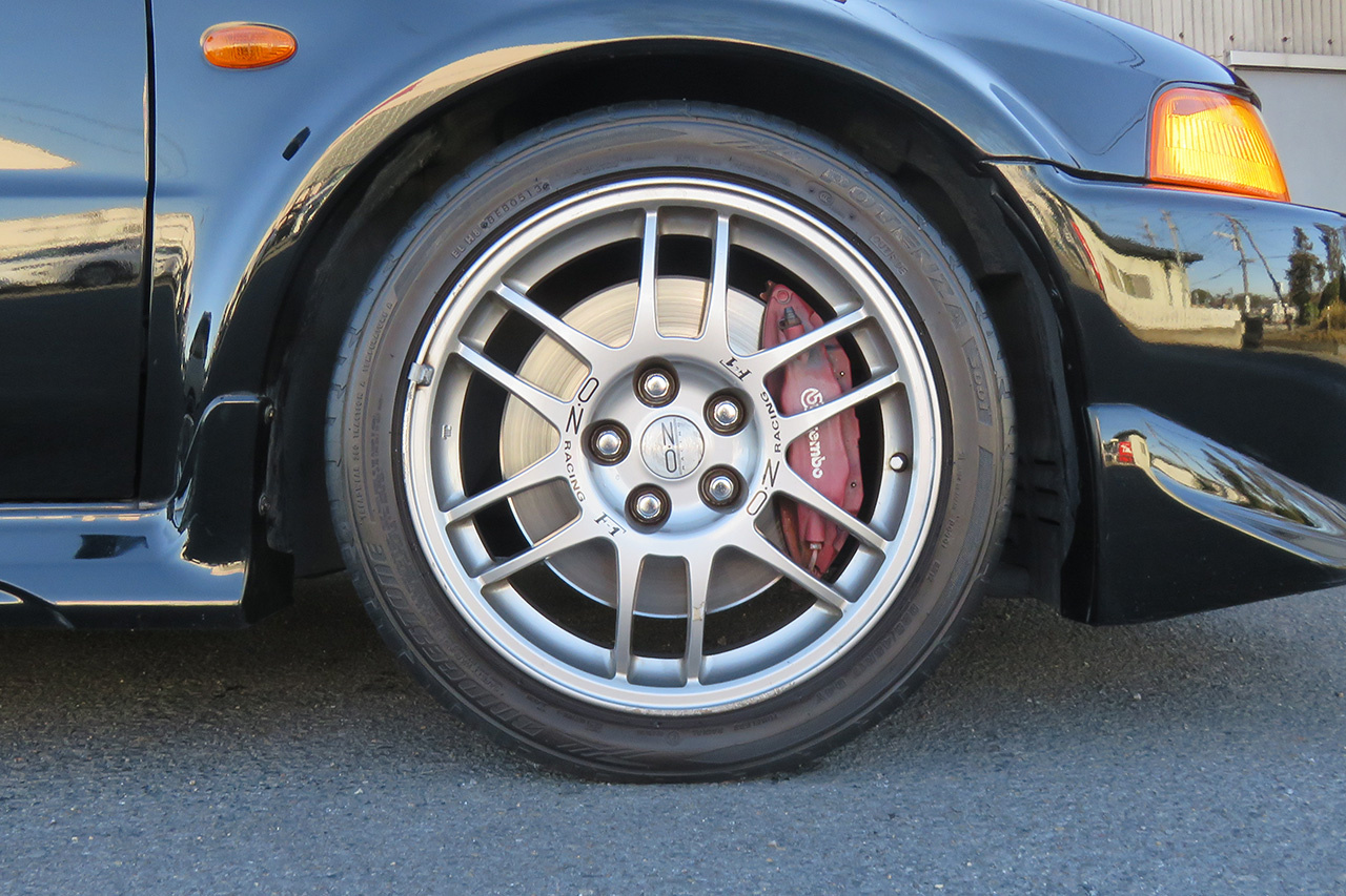 三菱 ランサーエボリューション GSR エボリューションⅤ