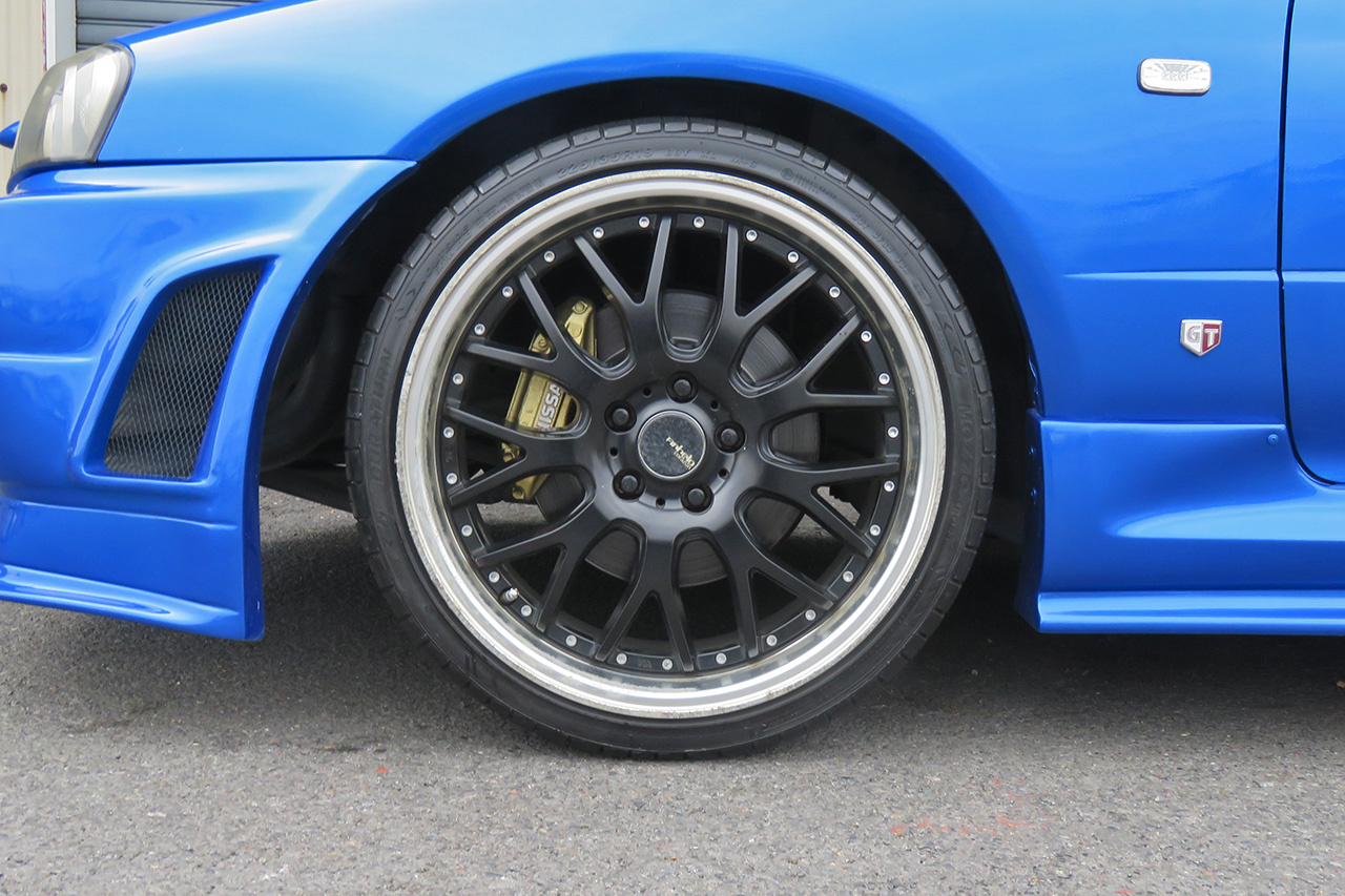 日産 スカイラインクーペ 25GT ターボ