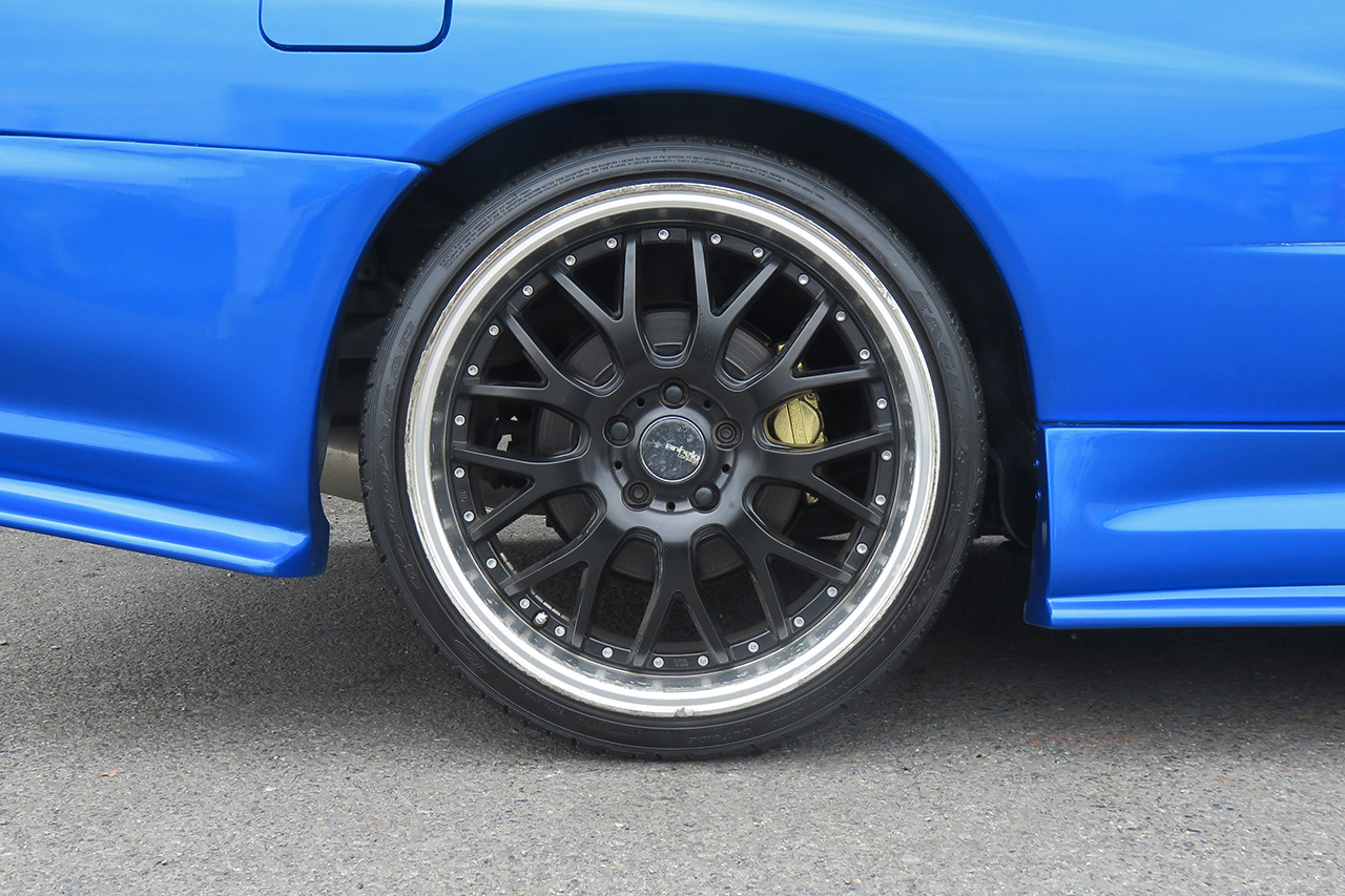 日産 スカイラインクーペ 25GT ターボ